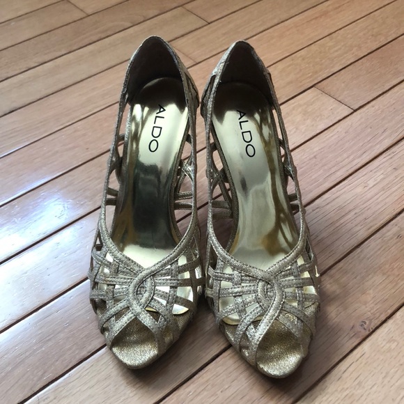 Gold 3 inch Aldo - Picture 2 of 4